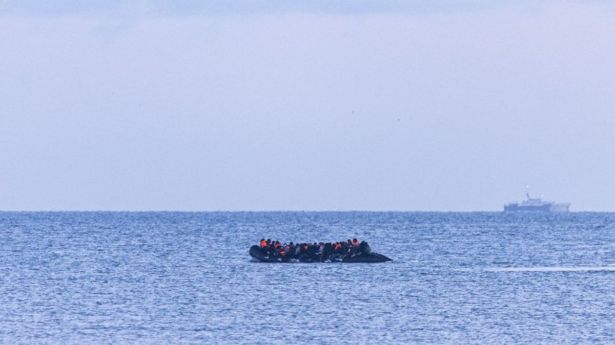 Quatorze accusés au tribunal après le drame des migrants dans la Manche