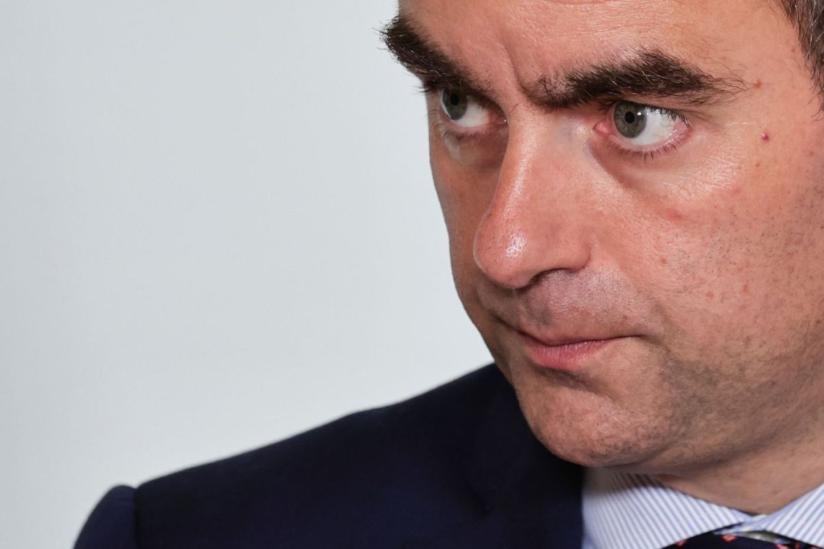 Lecornu impose des dépistages de stupéfiants dans les ministères