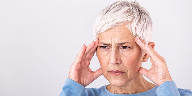 Comprendre le stress chez les seniors : décryptage des causes et solutions