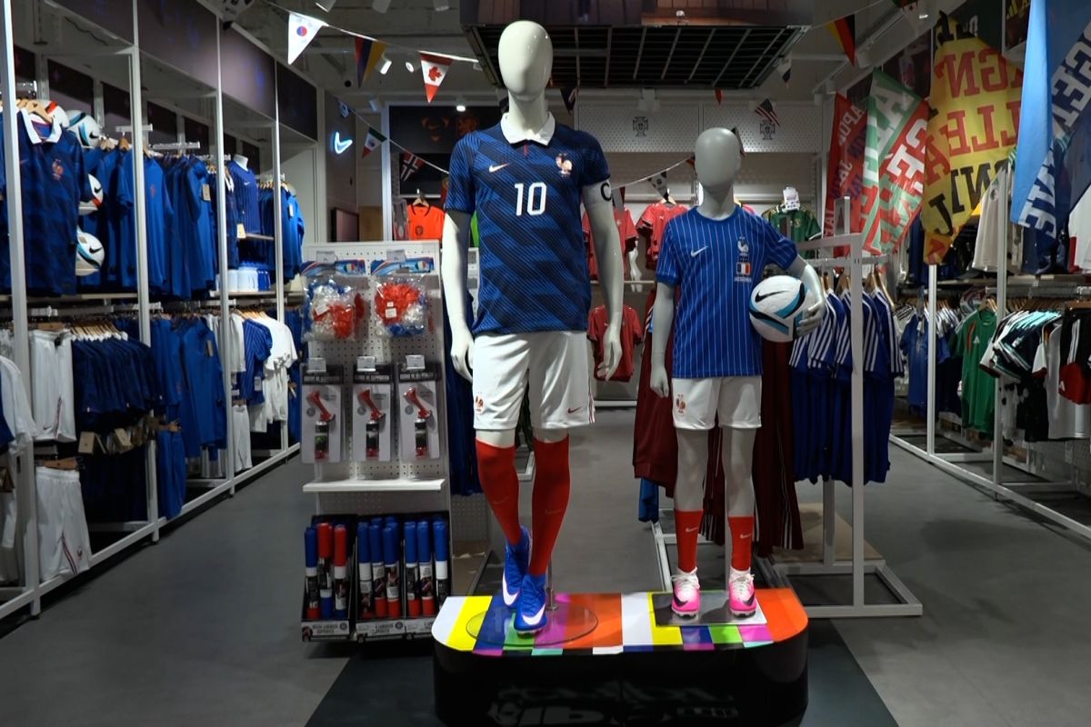 Les prix des maillots des Bleus flambent pour la Coupe du monde 2026