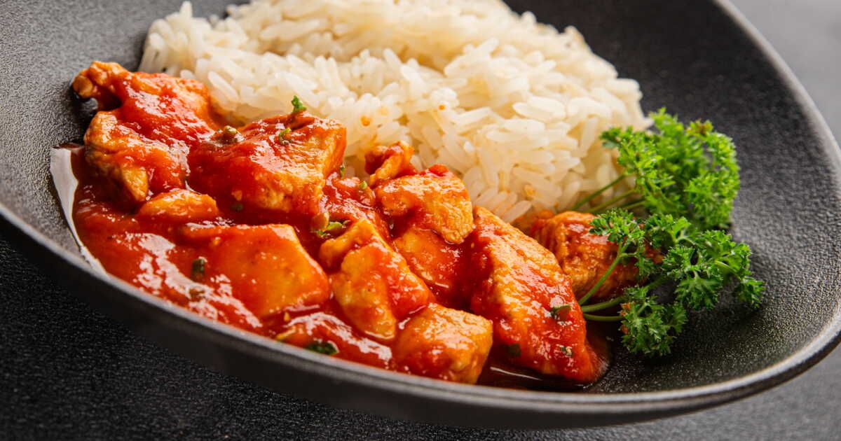 Un curry de poulet prêt en un clin d'œil : la recette incontournable