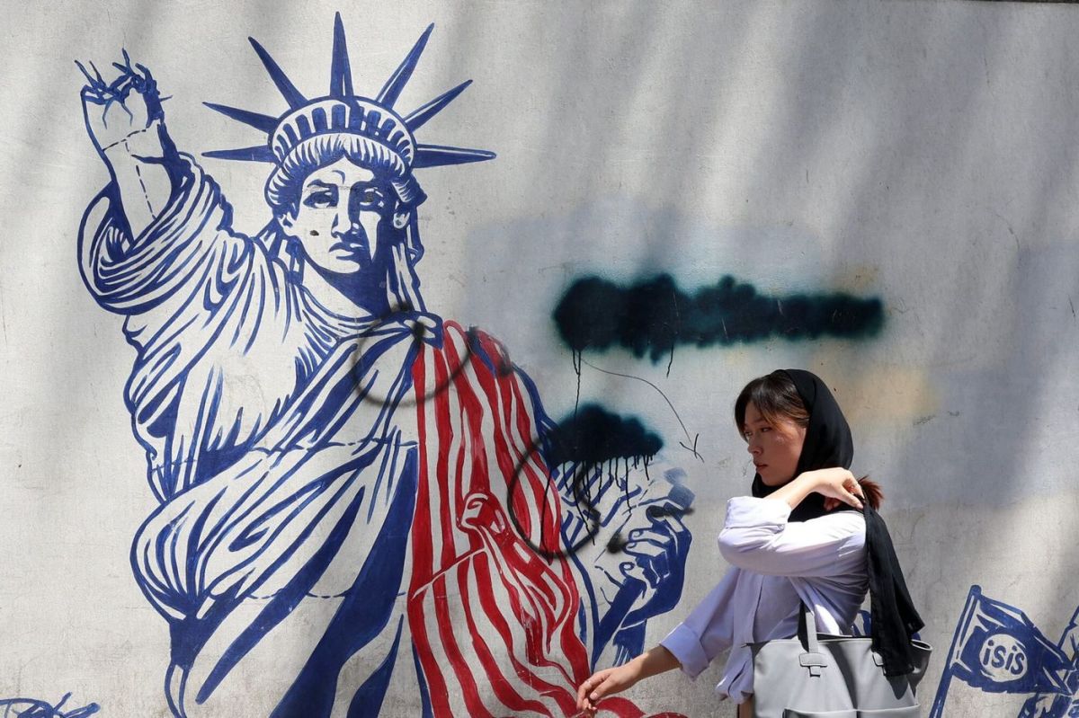 Iran célèbre un tournant : défaite des États-Unis et vote au Congrès