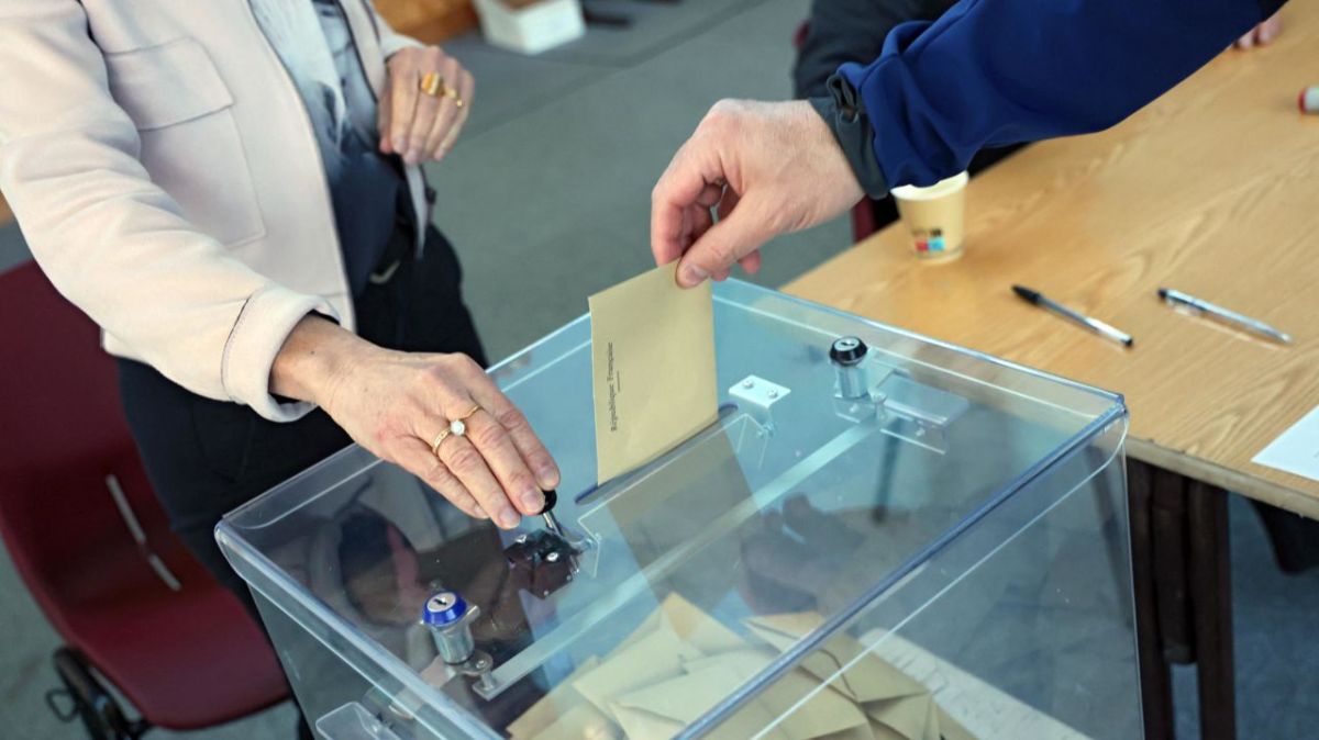 Les dates clés de la présidentielle 2027 dévoilées : avril et mai au cœur du débat