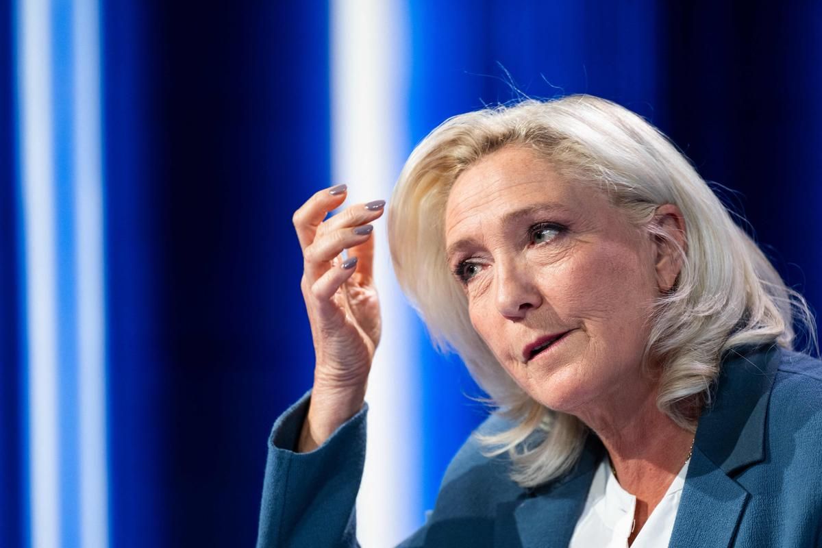 Marine Le Pen : la campagne présidentielle entravée par un bracelet électronique ?