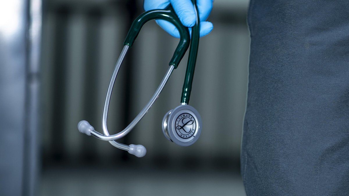Un médecin allemand condamné à vie pour avoir tué ses patients et mis le feu à leurs appartements