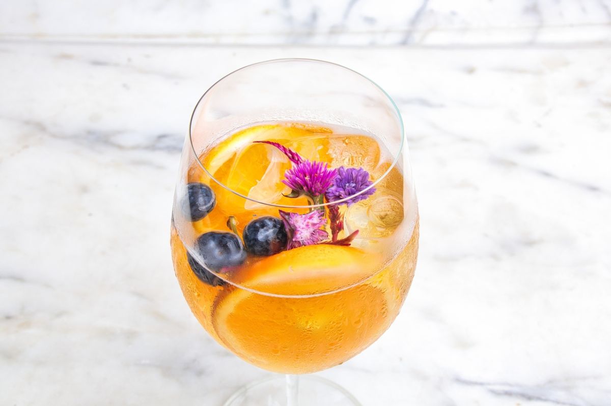 L'Aperol Spritz décortiqué : le cocktail léger qui fait sensation cet été