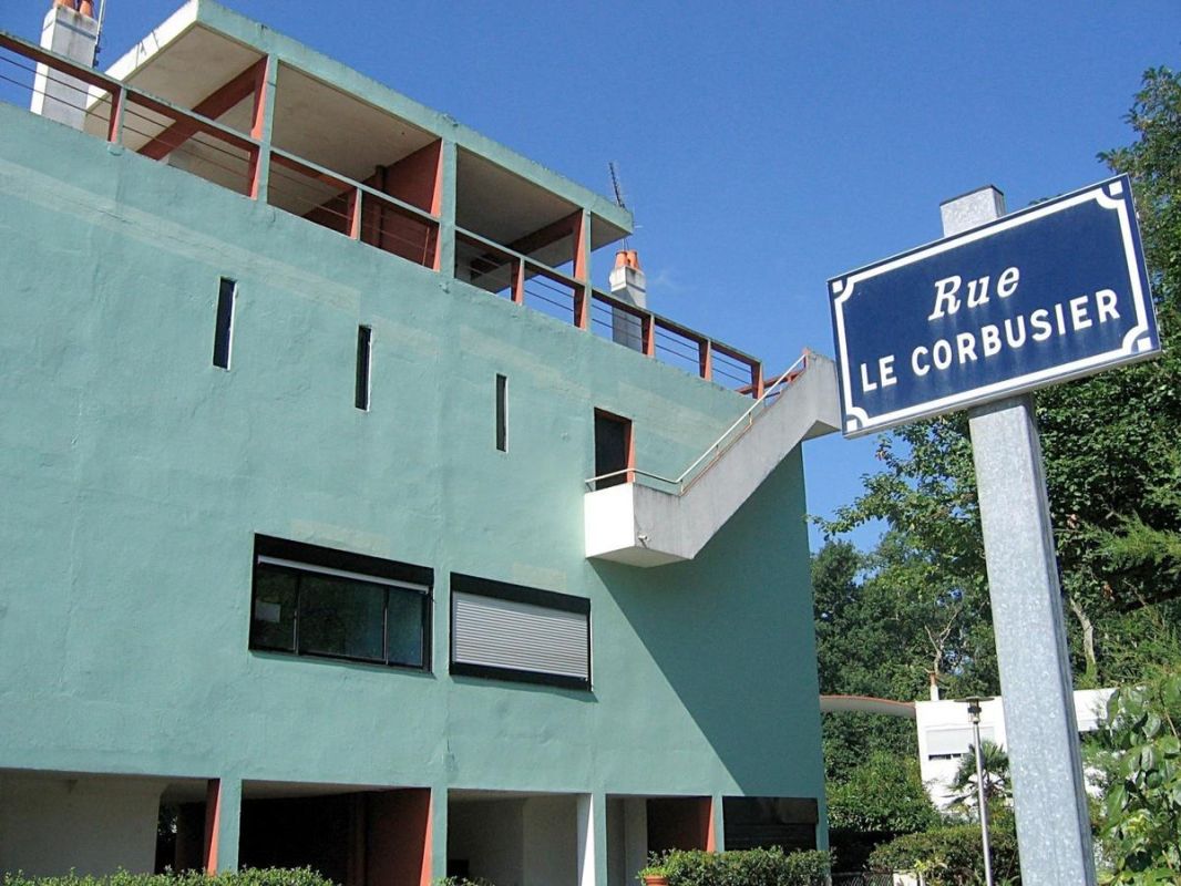 découverte fascinante de la cité frugès, chef-d'œuvre de le corbusier à pessac