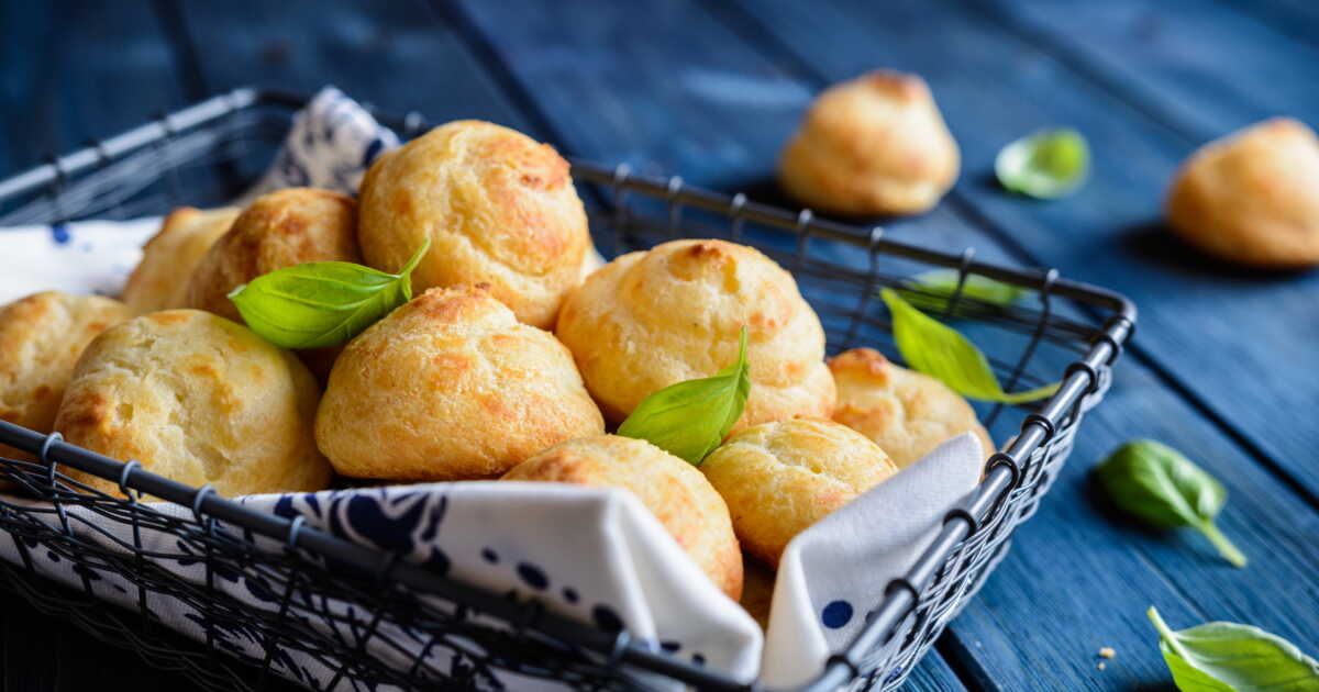 Découvrez les gougères à l’Époisses du chef Bernard Loiseau pour un apéro convivial