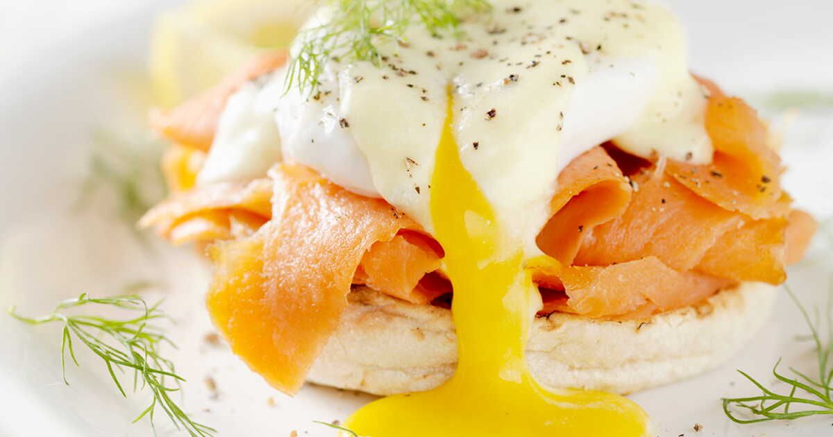 Des toasts au saumon raffinés pour une entrée de Noël inoubliable